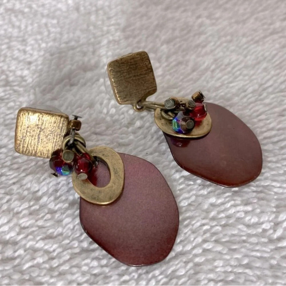 Vintage  Handmade Burgundy Gold Dangly Pierced Earrings - Picture 3 of 6
